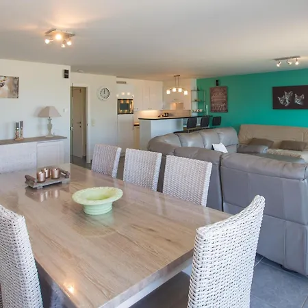Appartamento Viking Spacious With Sea View Near The Dike